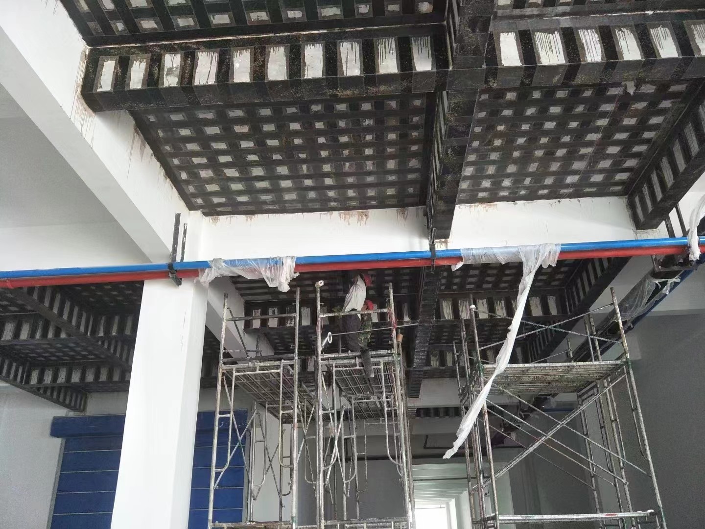 碳纖維樓板加固