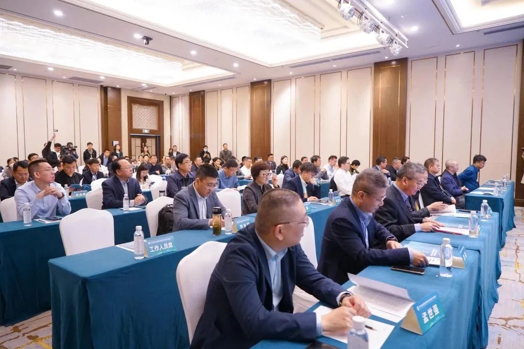 加快綠色低碳轉(zhuǎn)型，建設(shè)美麗宜居城鄉(xiāng)丨文達(dá)通股份新型“物管城市”模式亮相2023房地產(chǎn)企業(yè)數(shù)字化發(fā)展論壇